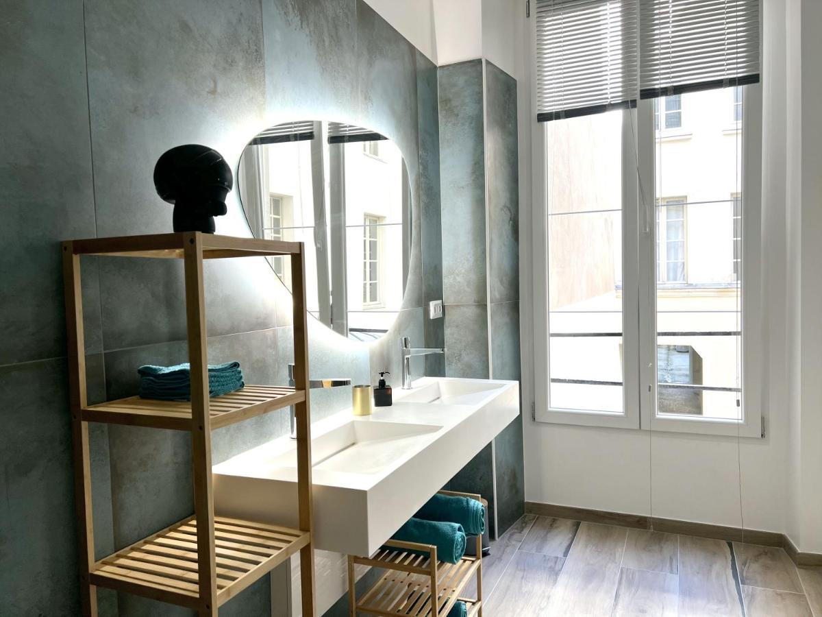 Marais Appartement 2 Chambres 2 Salles De Bain - Spa Jacuzzi ! Paris Dış mekan fotoğraf