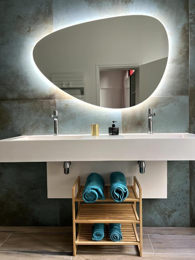 Marais Appartement 2 Chambres 2 Salles De Bain - Spa Jacuzzi ! Paris Dış mekan fotoğraf