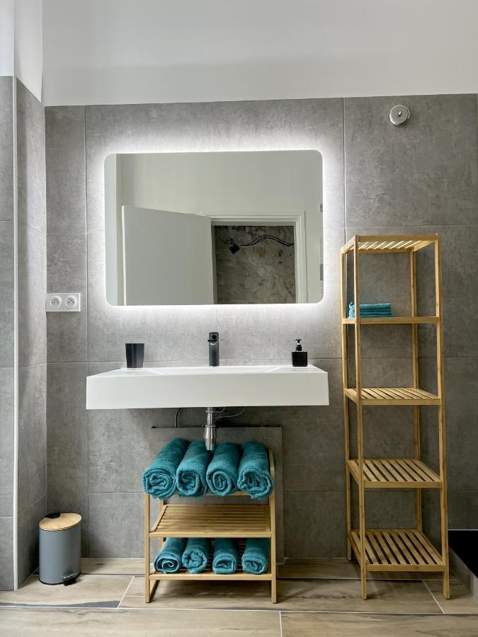 Marais Appartement 2 Chambres 2 Salles De Bain - Spa Jacuzzi ! Paris Dış mekan fotoğraf